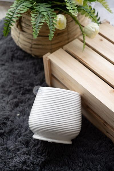 Ceramic White Vase W089B-01 - Image 3