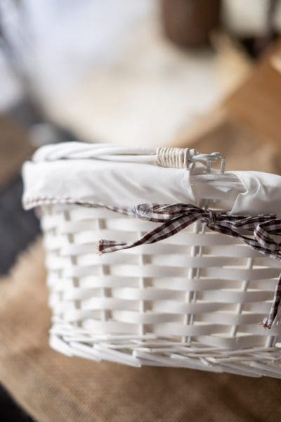 Oval Willow Basket with Cloth BP1265 - Image 4