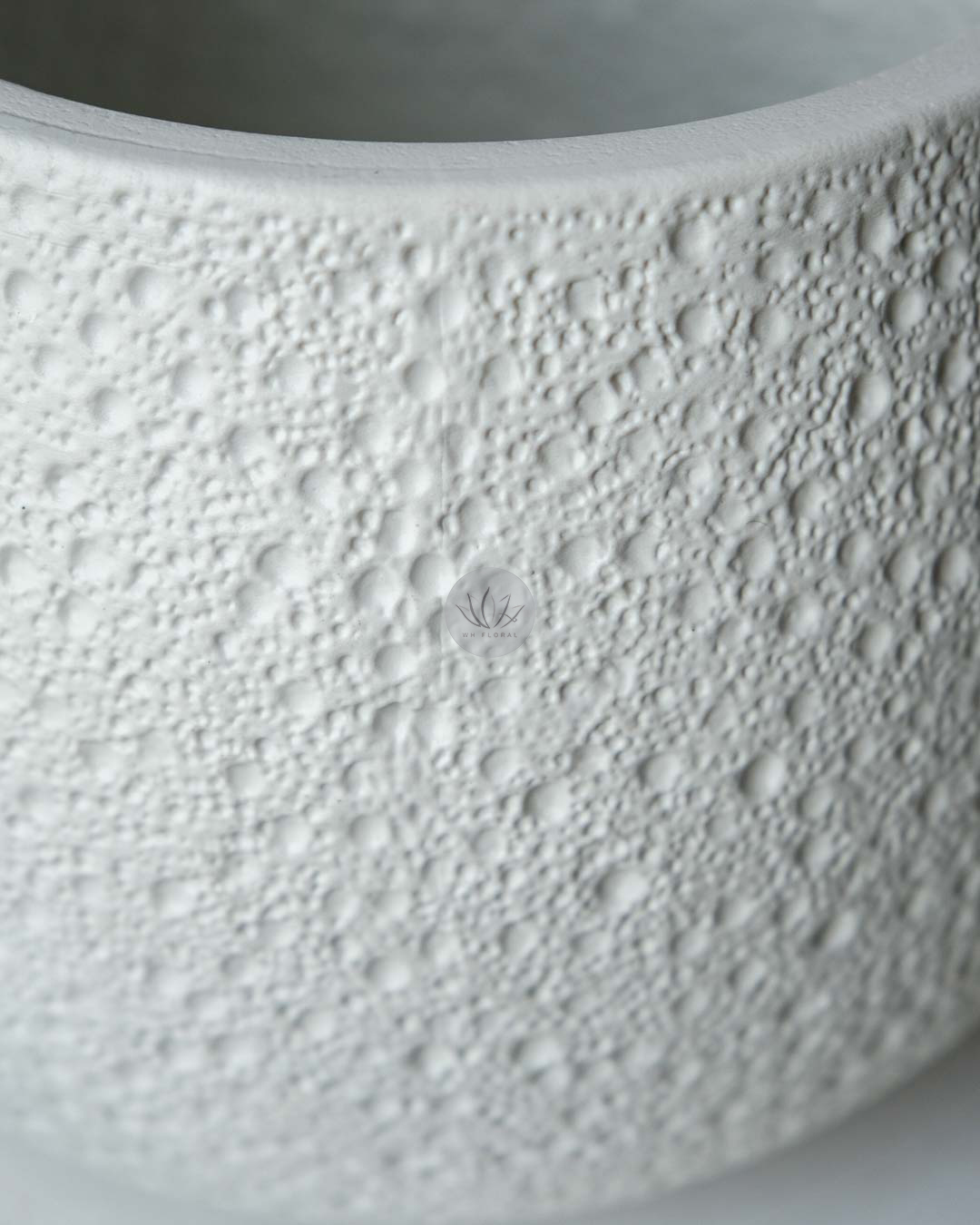 Ceramic Look Plastic Pot BAC3331-01 - Image 4